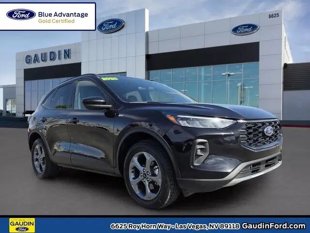 2025 Ford Escape ST-Line Select — photo 1 of 37