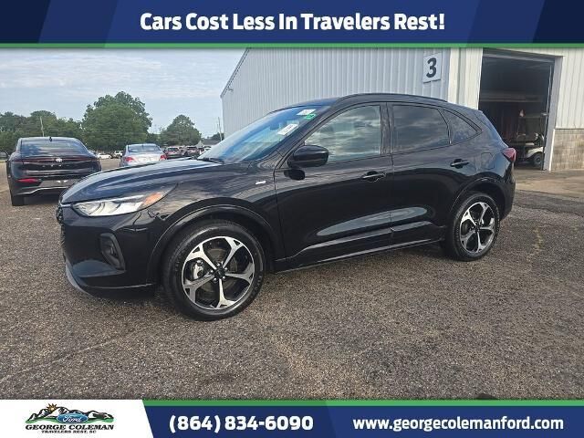 2023 Ford Escape ST-Line Select — photo 1 of 8
