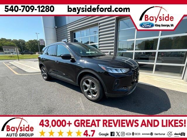 2025 Ford Escape ST-Line Select — photo 1 of 26
