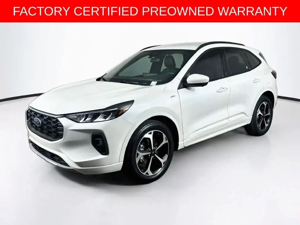 2023 Ford Escape ST-Line Select — photo 1 of 13