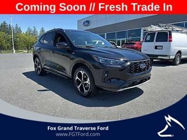 2025 Ford Escape ST-Line Select — photo 1 of 27