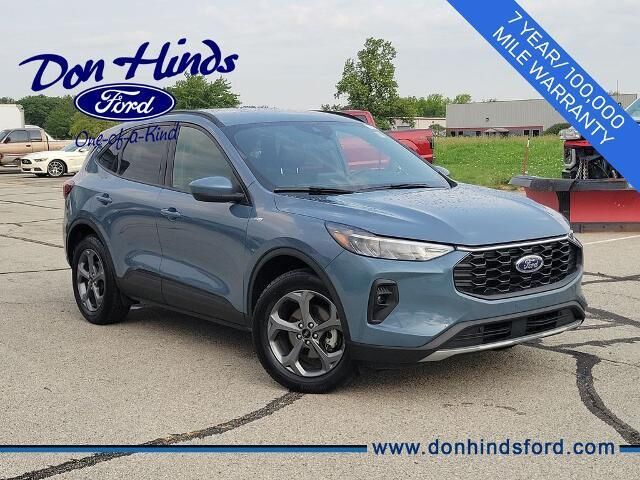2025 Ford Escape ST-Line Select — photo 1 of 39