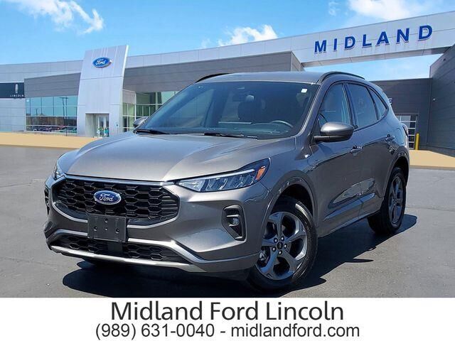 2024 Ford Escape ST-Line Select — photo 1 of 13