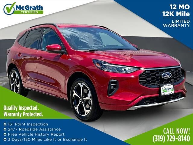 2023 Ford Escape ST-Line Select — photo 1 of 2