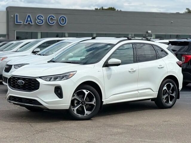 2023 Ford Escape ST-Line Select