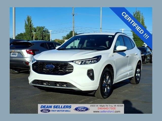 2023 Ford Escape ST-Line Select