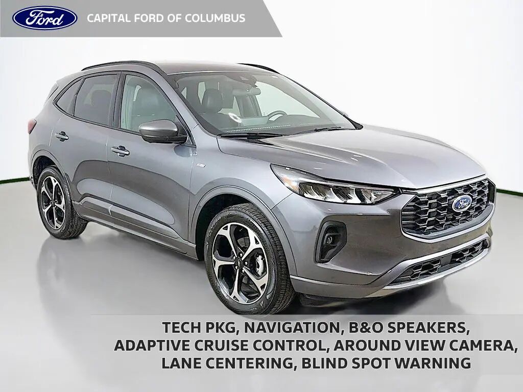 2024 Ford Escape ST-Line Select — photo 1 of 13