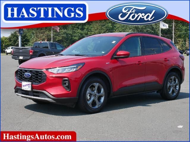 2025 Ford Escape ST-Line Select