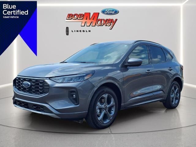 2023 Ford Escape ST-Line Select — photo 1 of 26