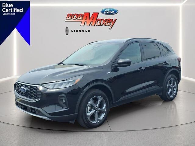 2025 Ford Escape ST-Line Select — photo 1 of 27
