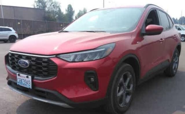 2025 Ford Escape ST-Line Select — photo 1 of 26