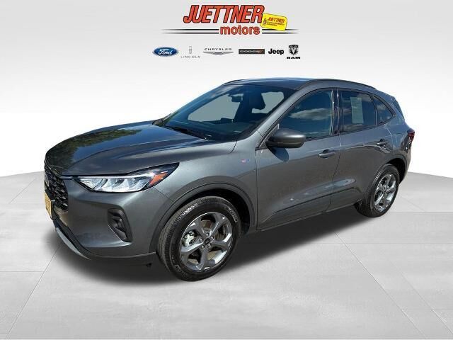 2025 Ford Escape ST-Line Select — photo 1 of 26