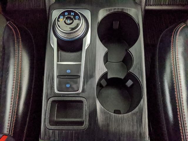 2024 Ford Escape Hybrid ST-Line Select — photo 1 of 24