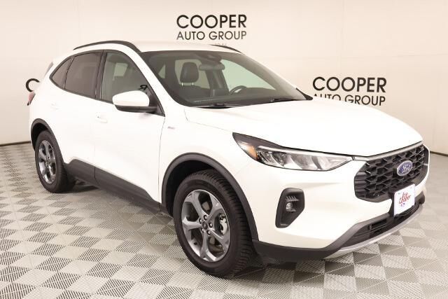 2025 Ford Escape Hybrid ST-Line Select