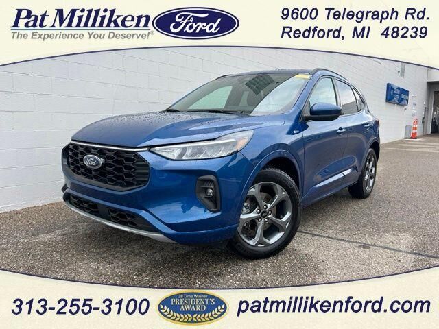 2023 Ford Escape Hybrid ST-Line Select