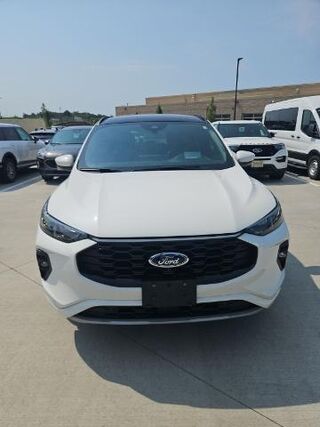 2024 Ford Escape ST-Line Elite — photo 1 of 42