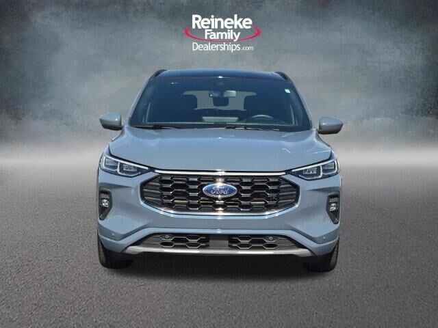 2024 Ford Escape ST-Line Elite