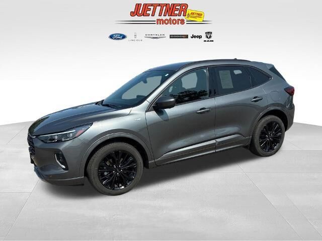 2023 Ford Escape ST-Line Elite — photo 1 of 10
