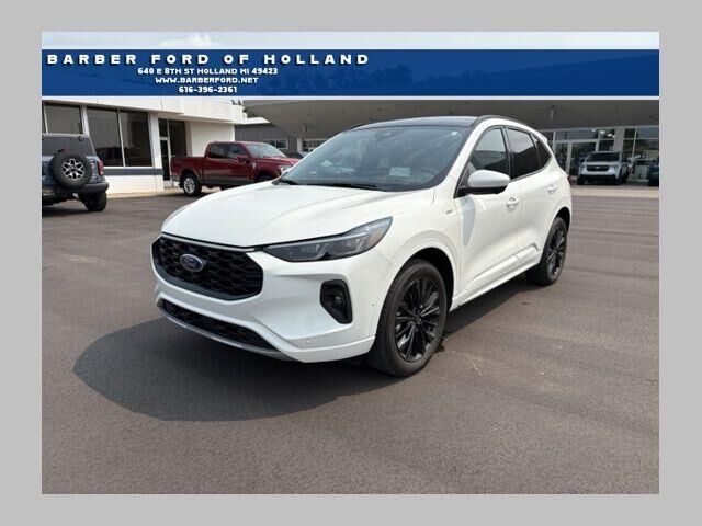 2024 Ford Escape ST-Line Elite — photo 1 of 26