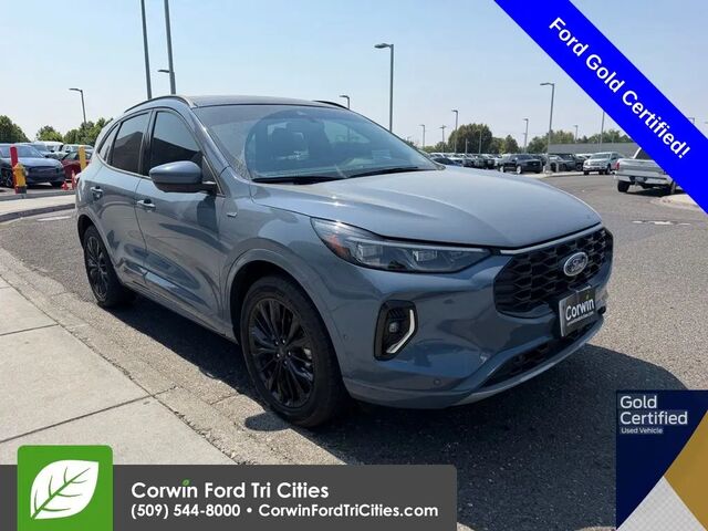 2023 Ford Escape ST-Line Elite