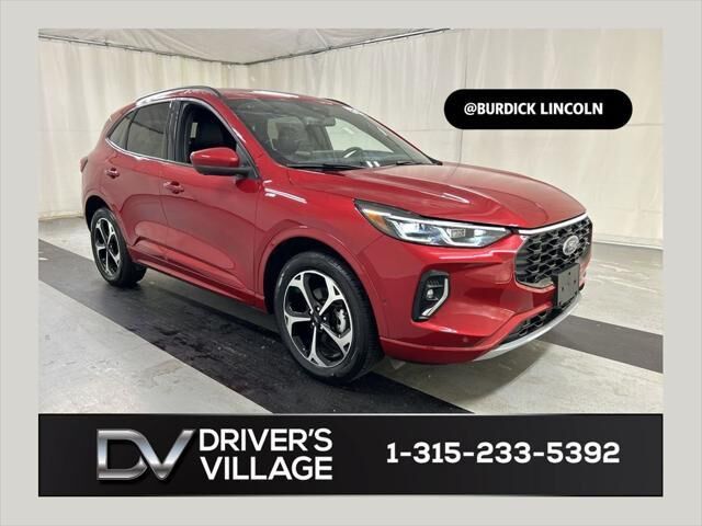 2023 Ford Escape ST-Line Elite — photo 1 of 13