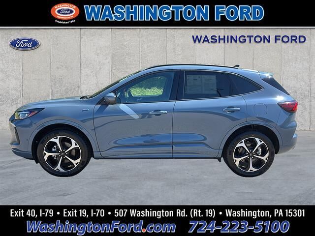 2024 Ford Escape ST-Line Elite