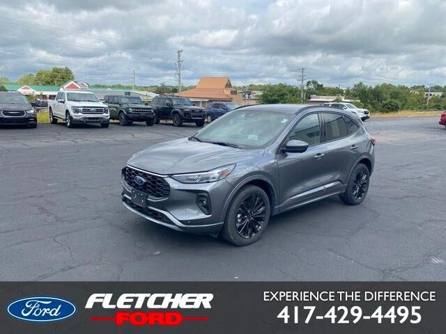 2025 Ford Escape ST-Line Elite — photo 1 of 13
