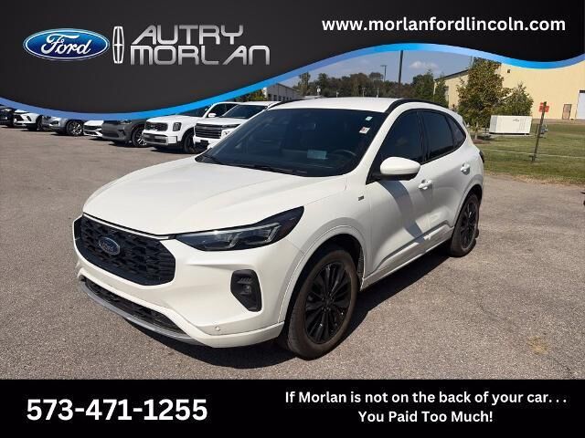 2025 Ford Escape Hybrid ST-Line Elite