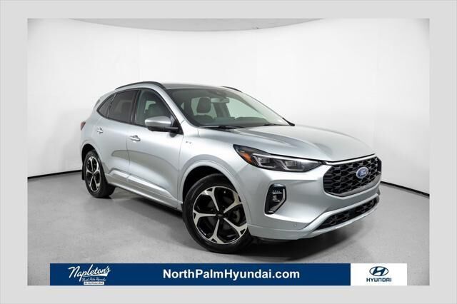 2023 Ford Escape Hybrid ST-Line Elite