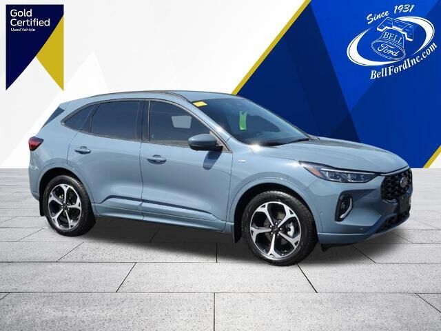 2023 Ford Escape Hybrid ST-Line Elite — photo 1 of 26