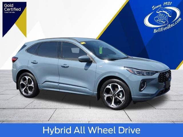 2023 Ford Escape Hybrid ST-Line Elite