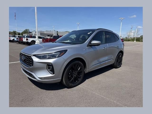 2023 Ford Escape Hybrid ST-Line Elite