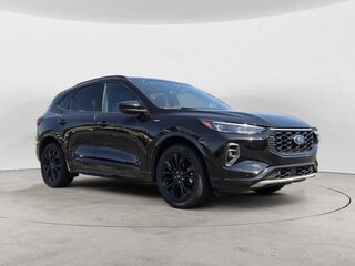 2024 Ford Escape Hybrid ST-Line Elite