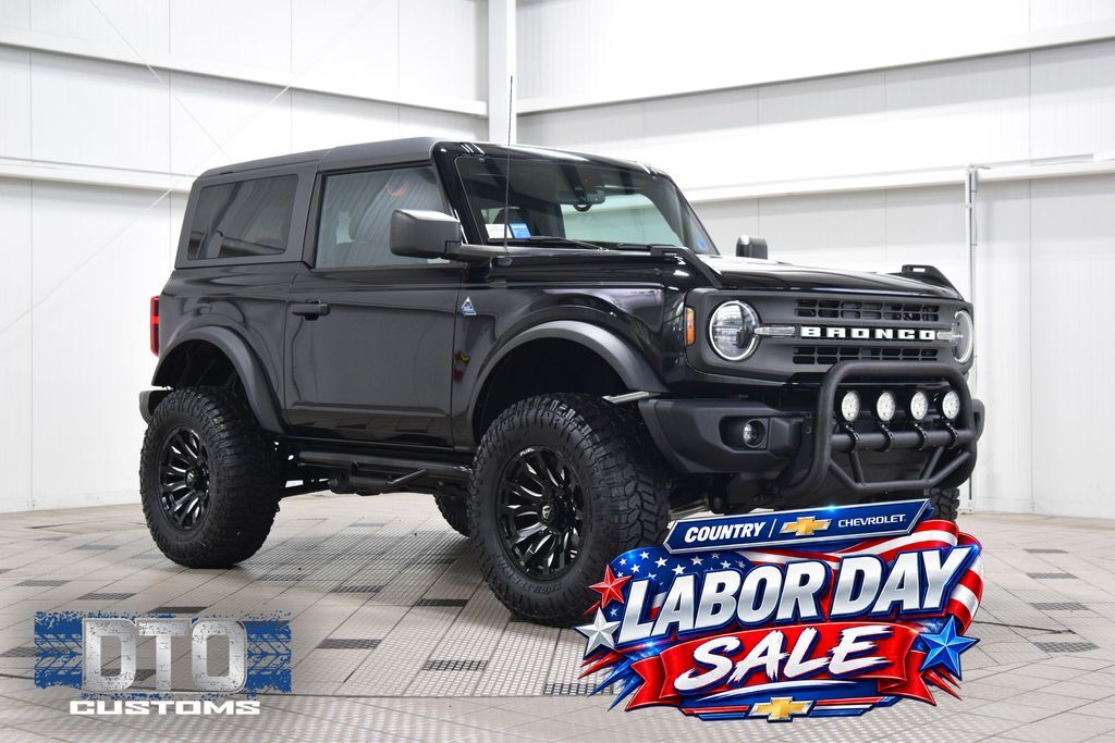 2024 Ford Bronco Black Diamond — photo 1 of 13