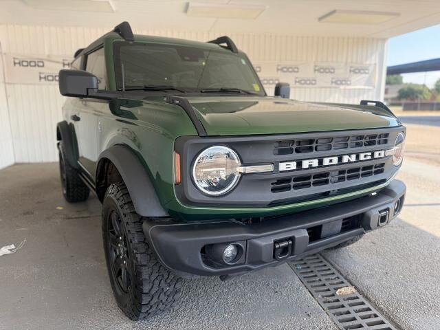 2024 Ford Bronco Black Diamond — photo 1 of 40