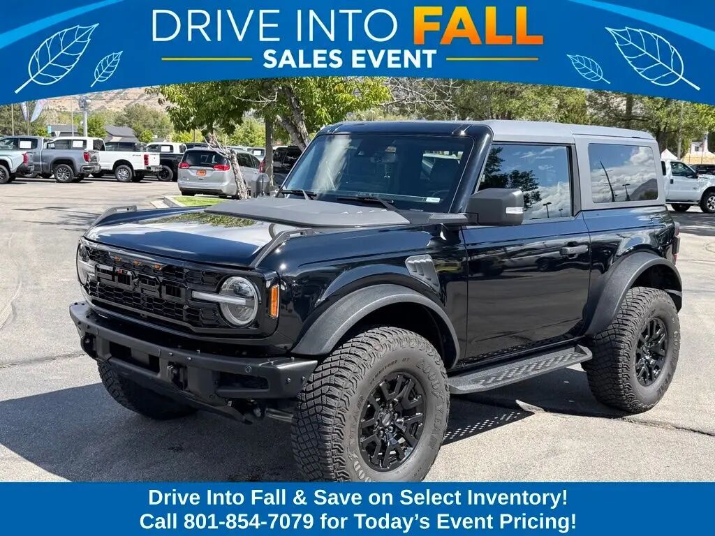 2024 Ford Bronco Wildtrak — photo 1 of 2