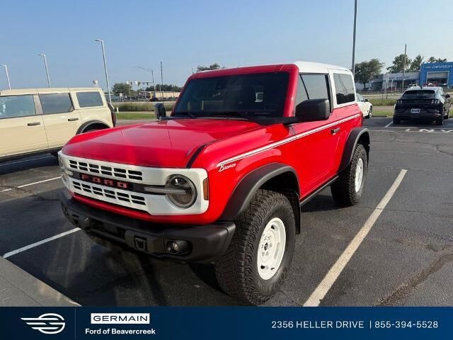 2024 Ford Bronco Heritage Edition — photo 1 of 3