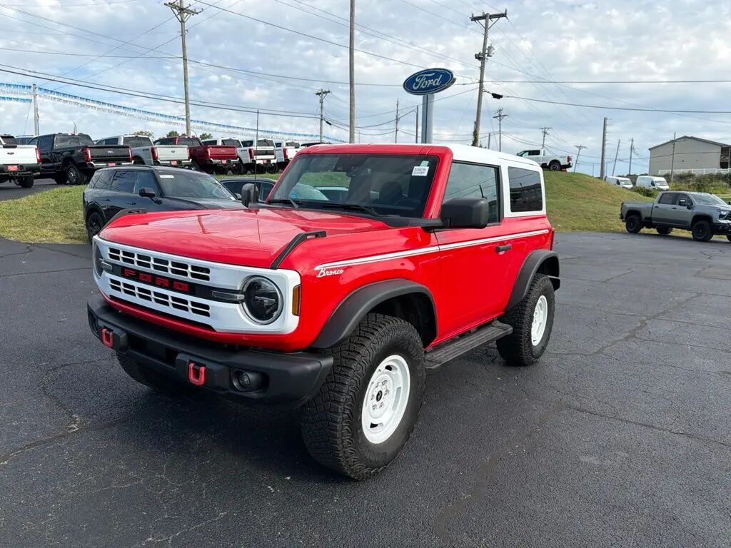 2024 Ford Bronco Heritage Edition — photo 1 of 25