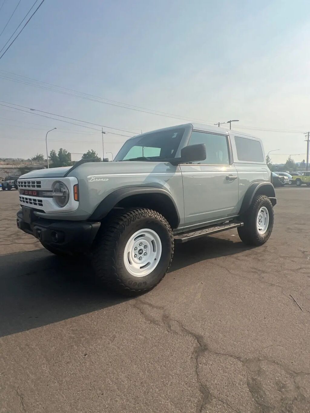 2024 Ford Bronco Heritage Edition — photo 1 of 37