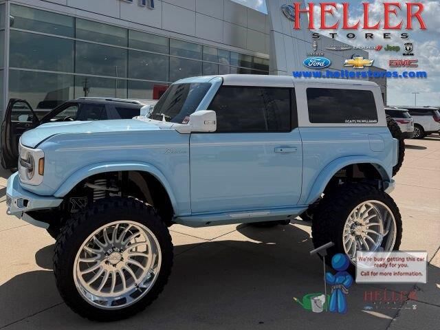 2024 Ford Bronco Heritage Limited Edition — photo 1 of 26