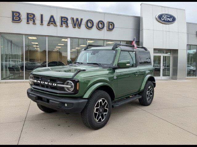 2022 Ford Bronco Outer Banks
