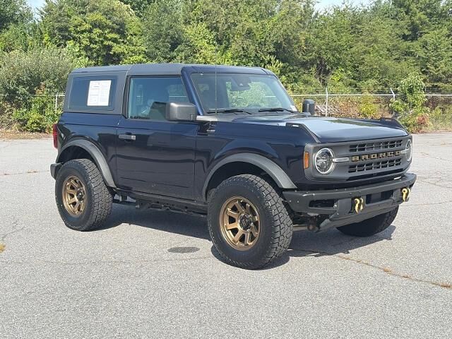2021 Ford Bronco Base — photo 1 of 26