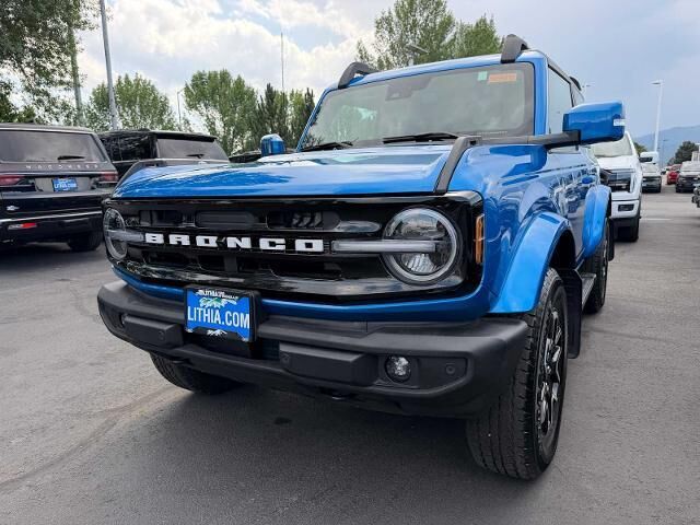 2023 Ford Bronco Outer Banks — photo 1 of 26