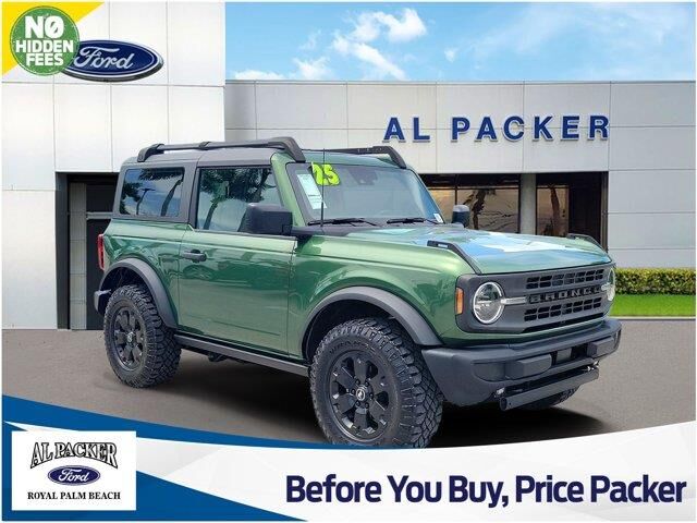 2022 Ford Bronco Base — photo 1 of 39