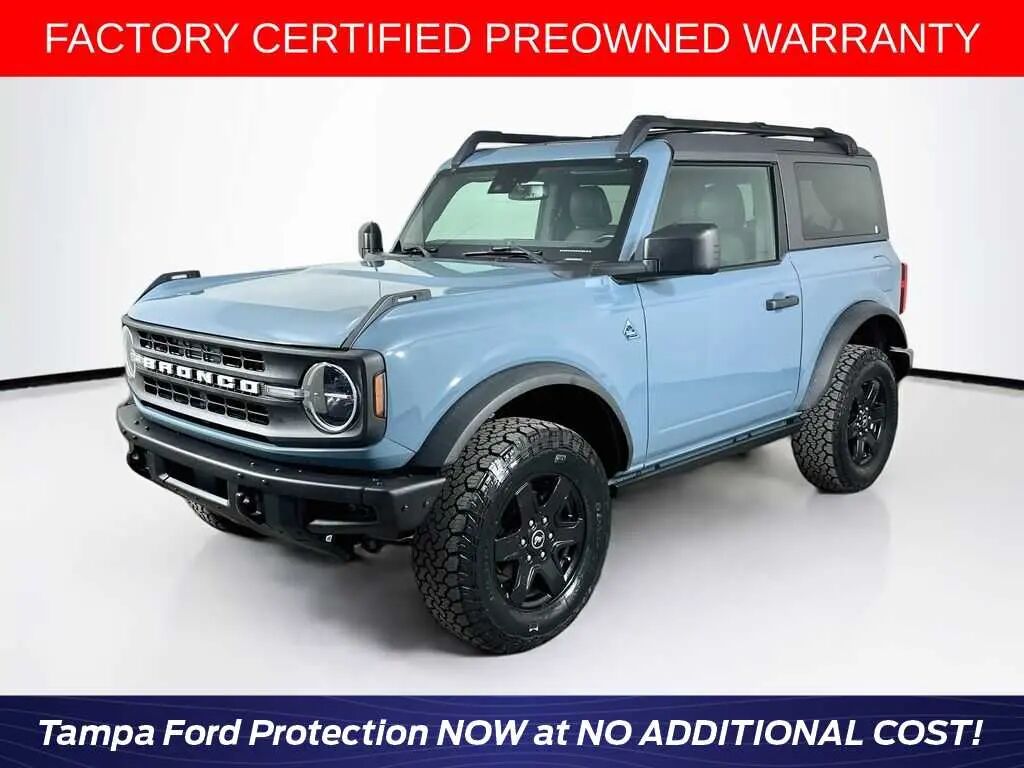 2022 Ford Bronco Black Diamond — photo 1 of 18