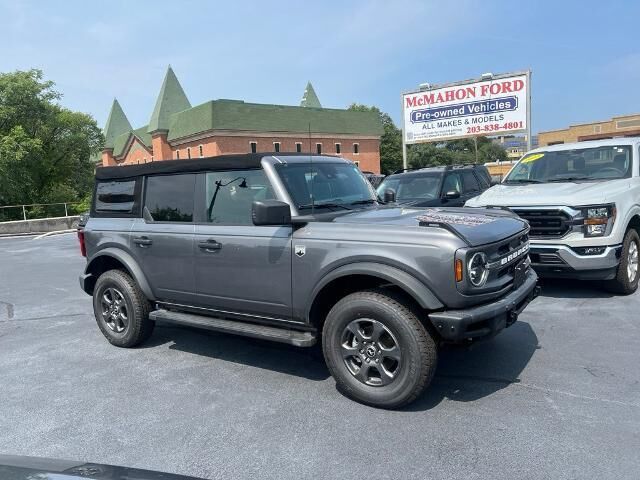 2022 Ford Bronco Big Bend — photo 1 of 26