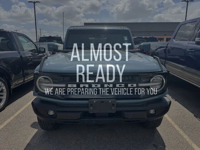 2022 Ford Bronco Outer Banks