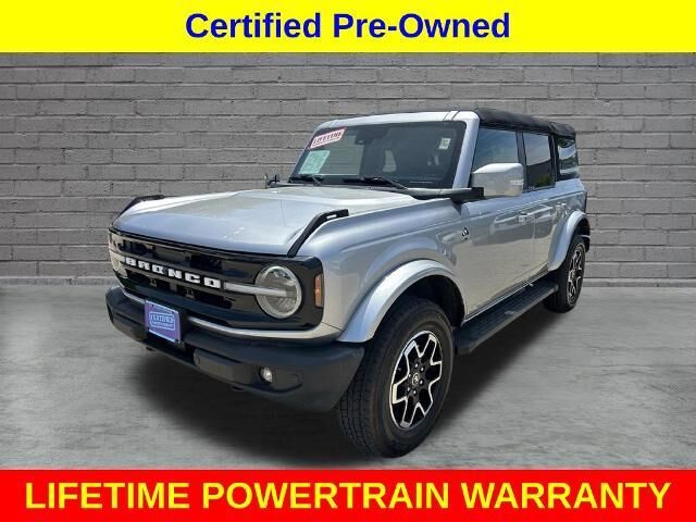 2023 Ford Bronco Outer Banks