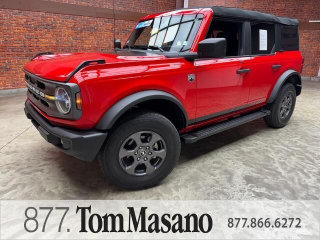 2023 Ford Bronco Big Bend — photo 1 of 13