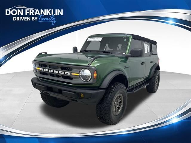 2022 Ford Bronco Big Bend — photo 1 of 13